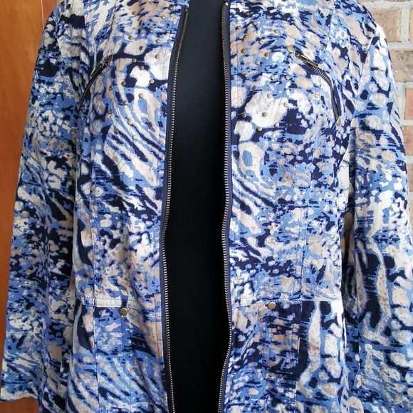 KERRY BROOKE LG ZIPPERED JACKET - Picture 2 of 7